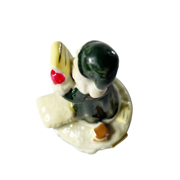 Santa Christmas Hand Painted Porcelain Trinket Box Reading all the Letters - Picture 4 of 9